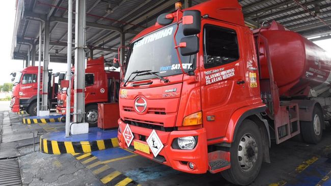 tangki pertamina