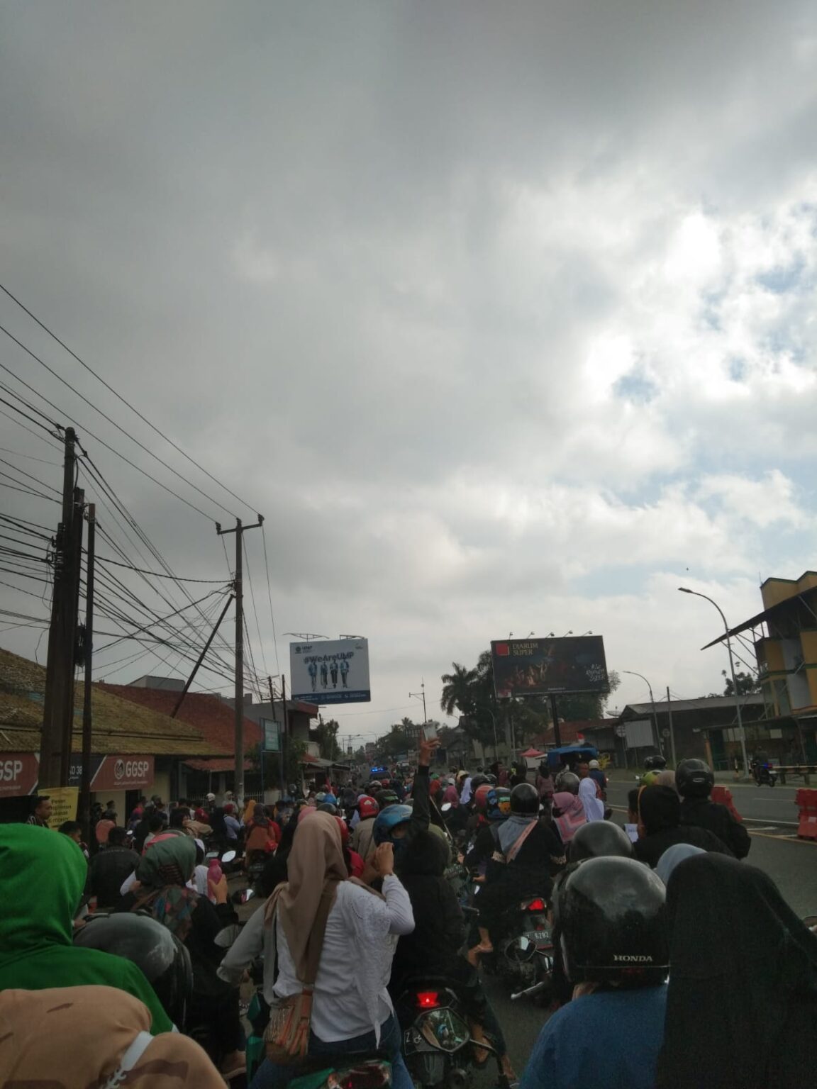 Tasikmalaya Bergemuruh! Pawai Meriah Tandai Tahun Baru 1445 H