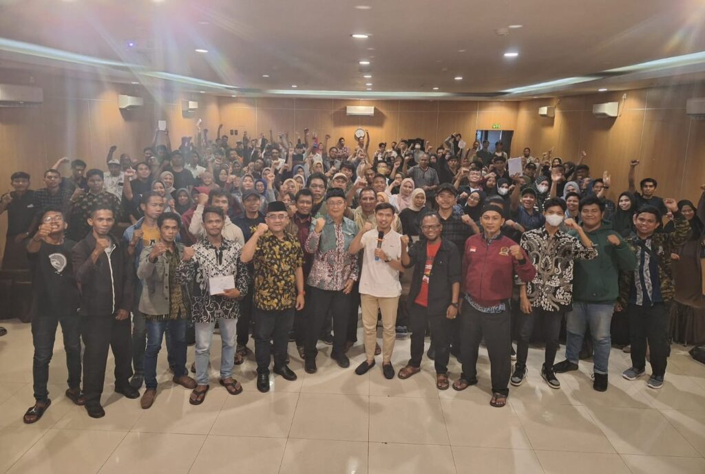 Anggota DPR RI KH Aus Hidayat Nur saat sosialisasi 4 pilar Kebangsaan di Hotel Grand Kartika Samarinda, Sabtu (2/9/2023)