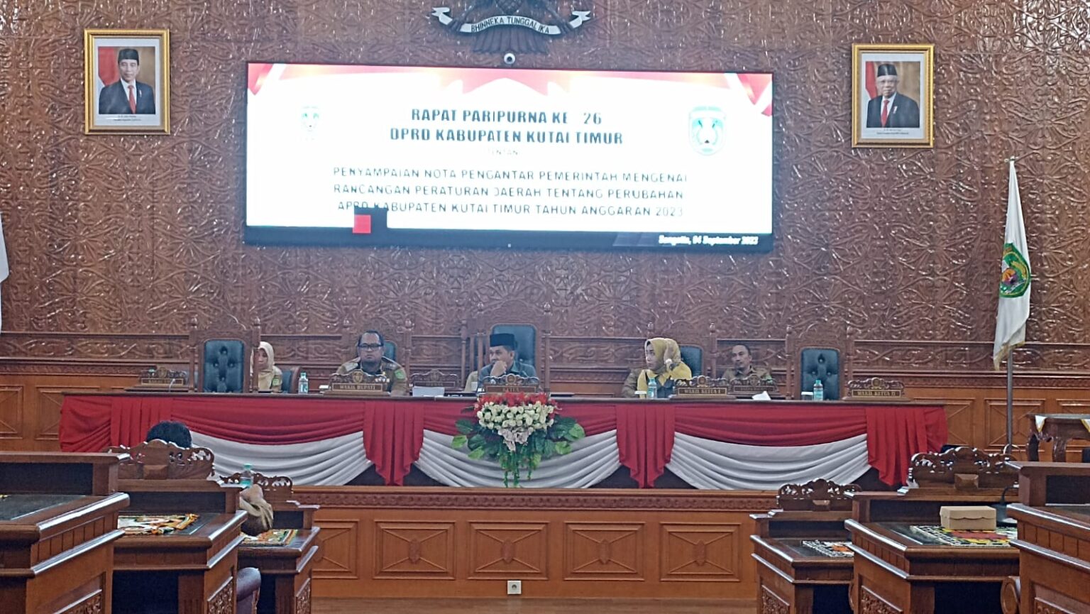 Rapat Paripurna ke-26 DPRD Kabupaten Kutai Timur