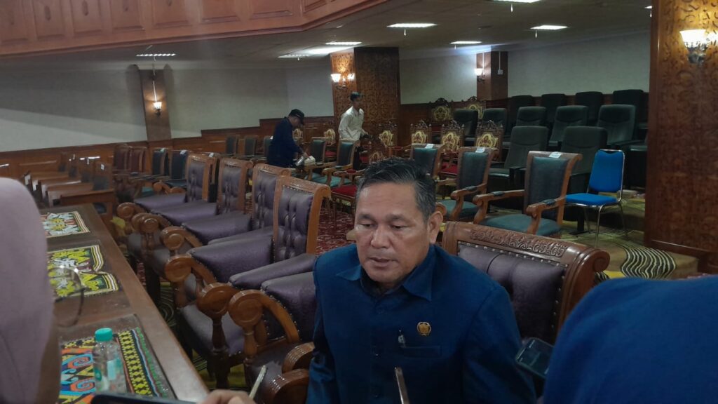 Proyek Infrastruktur Kutim Alami Keterlambatan, Anggaran Ratusan Miliar Belum Optimal