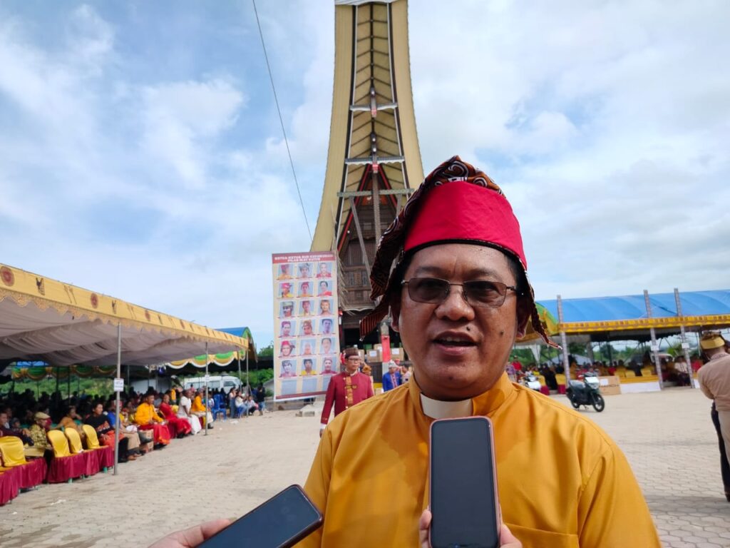 Hadiri Pengukuhan IKAT, David Rante: Harus Jadi Pilar Pembangunan Inklusif di Kutim Hadiri Pengukuhan IKAT, David Rante: Harus Jadi Pilar Pembangunan Inklusif di Kutim