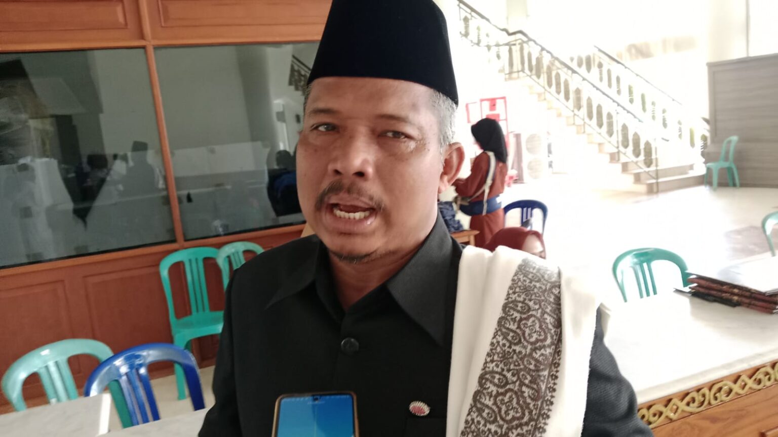 Sobirin Bagus Tegaskan Dialog dengan KPC Lebih Efisien daripada Bangun Bandara Baru Sobirin Bagus Tegaskan Dialog dengan KPC Lebih Efisien daripada Bangun Bandara Baru