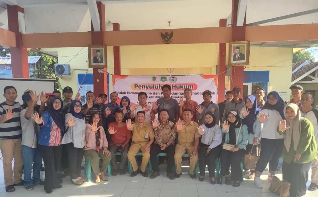 Edukasi Perlindungan Anak di Mojokerto: Kolaborasi Komnas dan LBH Ansor Komnas Perlindungan Anak Jatim dan LBH Ansor Kota Mojokerto menggelar penyuluhan hukum di Kelurahan Prajurit Kulon, Kecamatan Prajurit Kulon, Kota Mojokerto, Senin (30/9/2024).