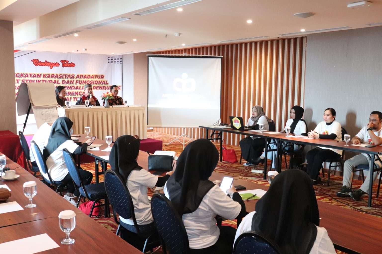 DPPKB Kutim Dorong ASN Berinovasi dan Tingkatkan Kinerja