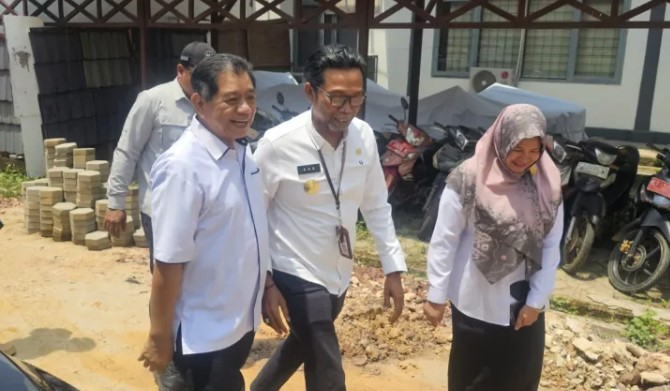 Ini Pesan Penting Pjs Bupati Kutim Saat Kunjungan Ke Dinkes Kutim Pjs Bupati Kutim, H M Agus Hari Kesuma (AHK)