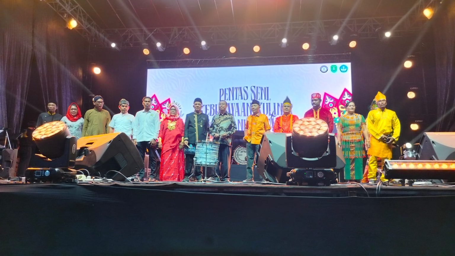 Kutim Gelar Festival Adat Nusantara, Menjaga Tradisi di Tengah Arus Modernisasi Pembukaan Festival Adat dan Kuliner Nusantara di Polder Sangatta Utara, Sabtu (2/11/2024)