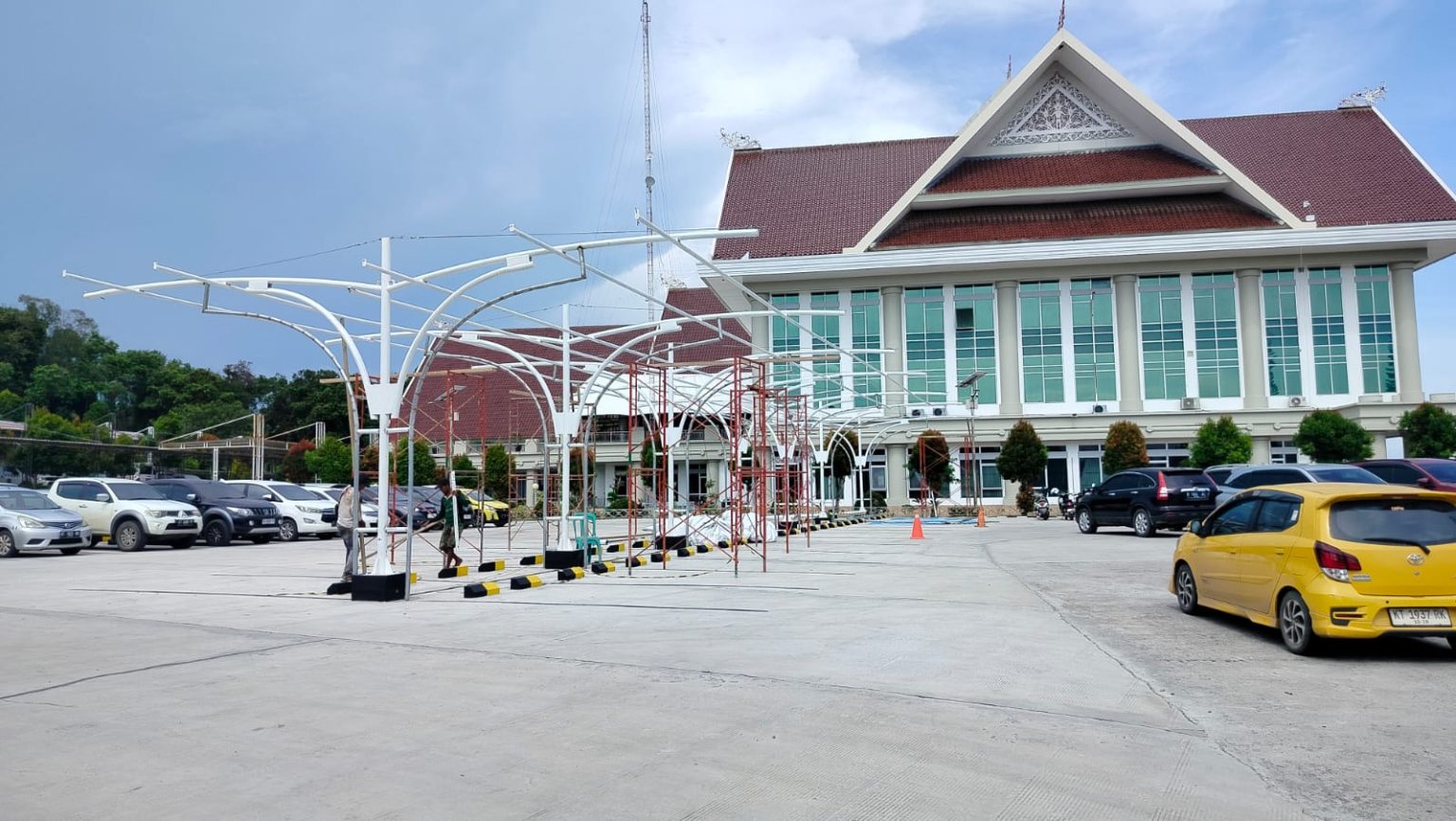 Lapangan Parkir Kantor Bupati Kutim