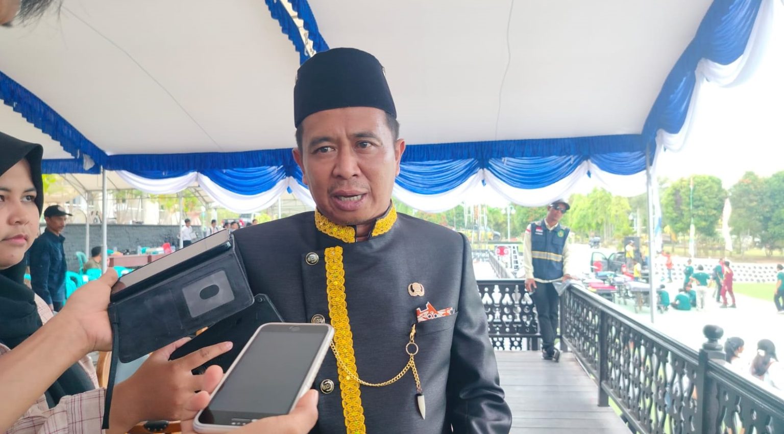 Pemerintah Kutim Gelar Upacara Peringatan Hari Guru Nasional 2024 dengan Nuansa Budaya Nusantara Mulyono, Kepala Dinas Pendidikan dan Kebudayaan Kutim
