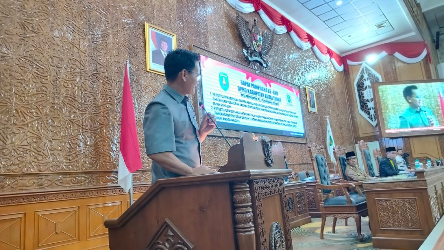 Kajan Lahang, Ketua Fraksi Nasdem DPRD Kutim