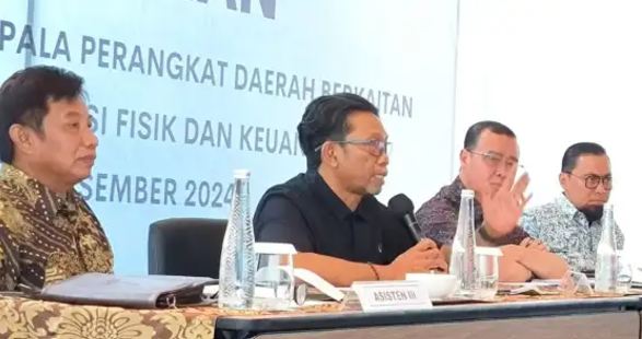 Pjs Bupati Kutim, H M Agus Hari Kesuma (AHK) (tengah)