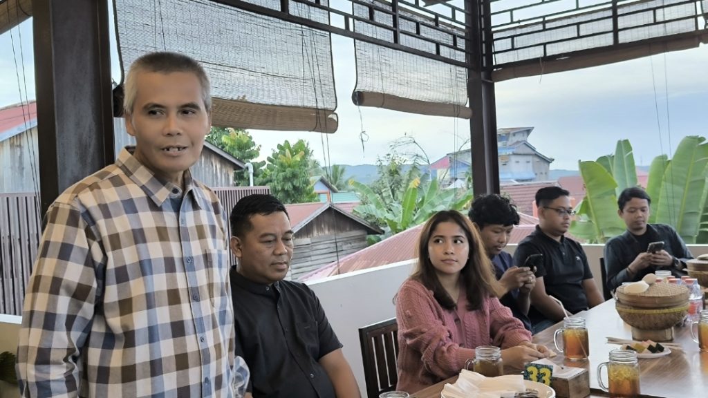 Astra Agro Lestari Gandeng PWI Kutai Timur, Dorong Pembangunan dan Ketahanan Pangan Suasana pertemuan PWI Kutim dengan PT Astra Agro Lestari Tbk dan anak perusahaannya di Ocean 58 Sangatta, Senin (17/3/2025)