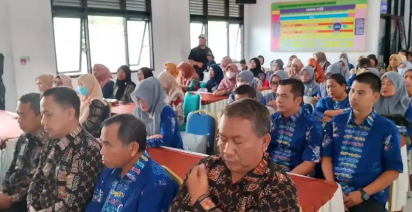 Dinas Kesehatan (Dinkes) Kabupaten Kutai Timur (Kutim) melakukan kunjungan kerja (Kunker) ke Puskesmas Kebun Sikolos, Kota Padang Panjang, Sumatera Barat, Jumat (8/11/2024)