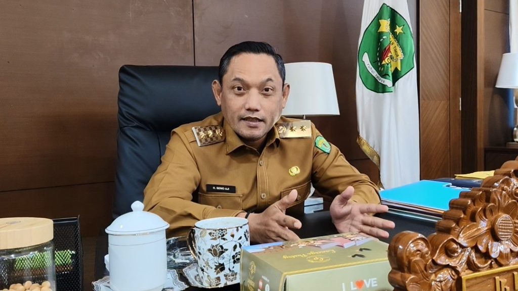 Wakil Gubernur Kaltim Seno Aji saat diwawancarai di Ruang Kerjanya, Selasa (22/4/2026)