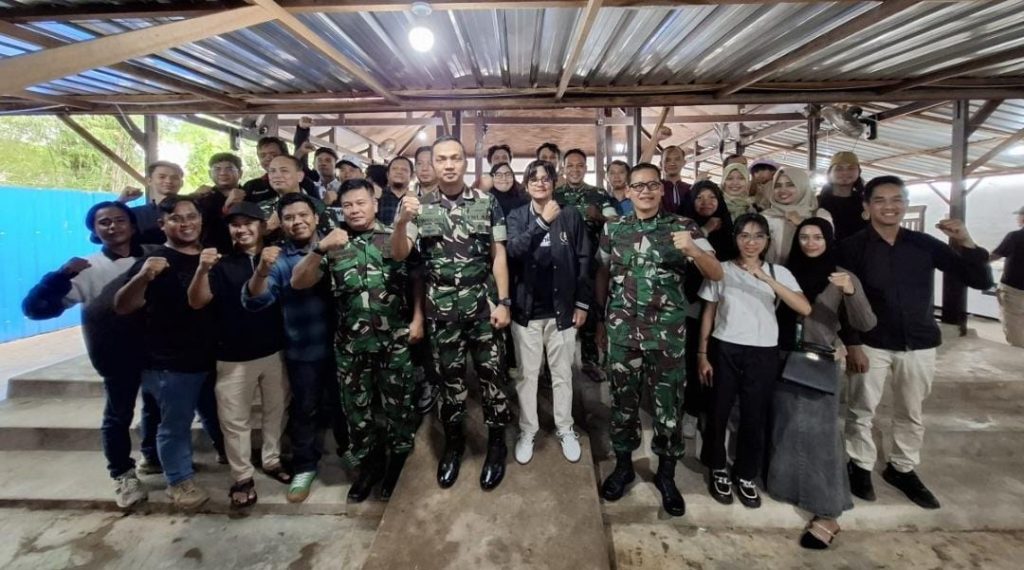 Dandim 0909/Kutim Memendam Rindu Berkumpul Wartawan