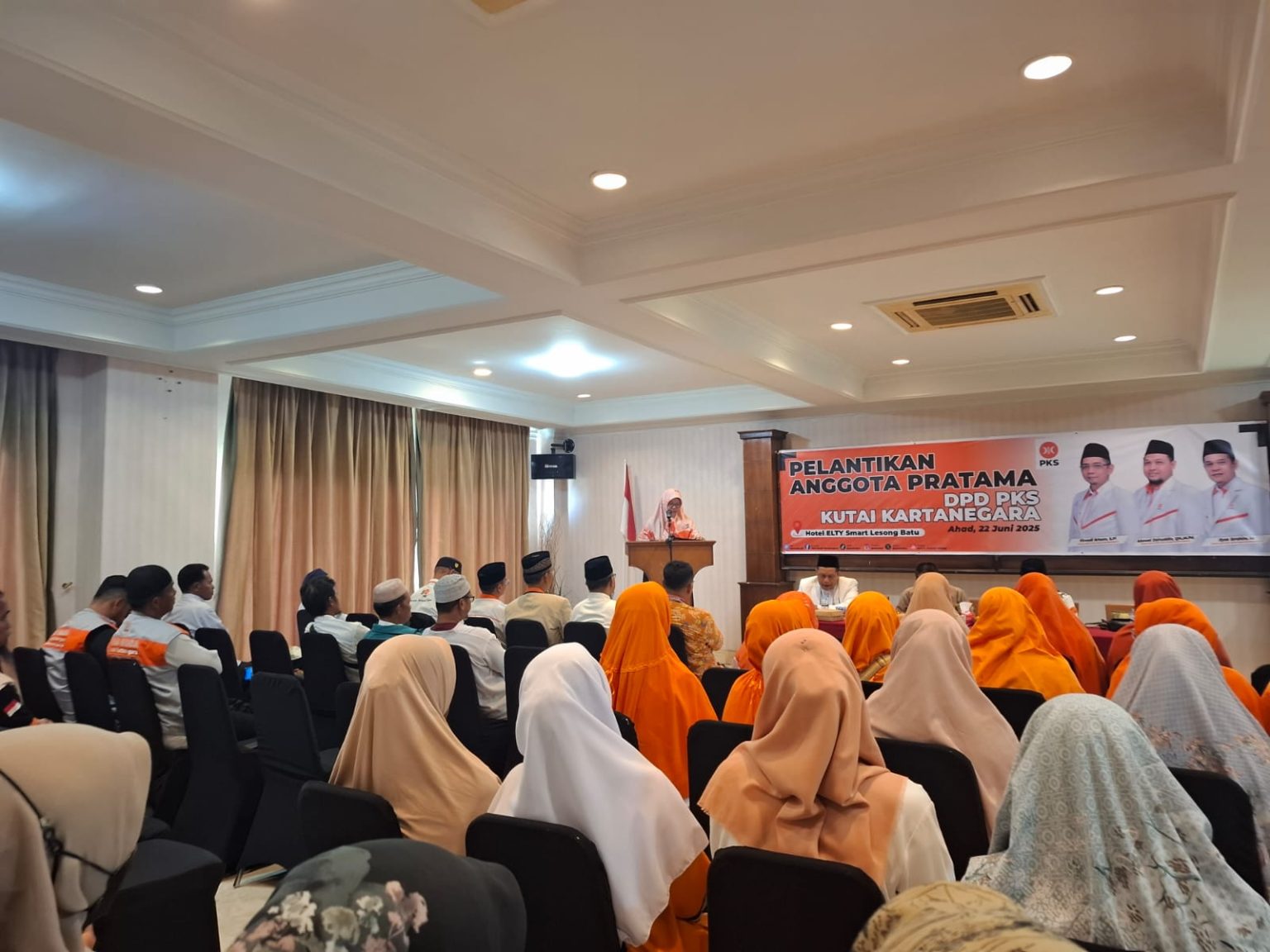 Firnadi Ikhsan,