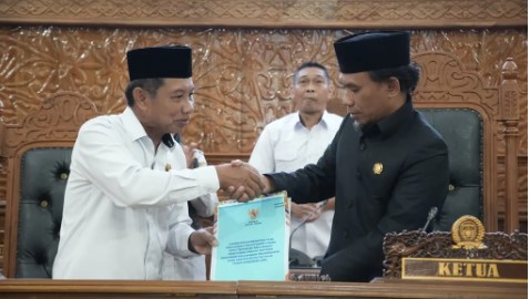 Jimmi, Ketua DPRD Kutim