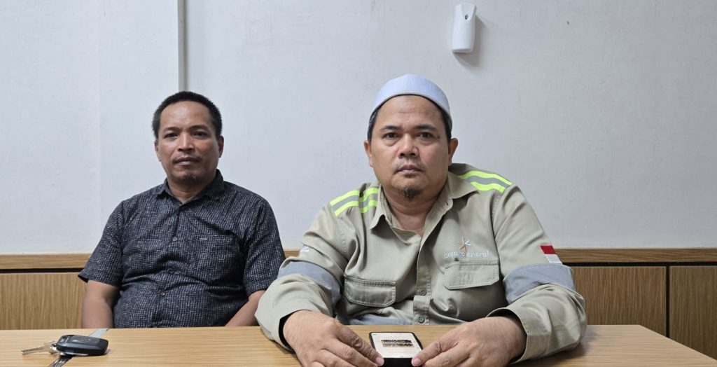 APE Aspal Jalan Poros Sangatta–Rantau Pulung 3,7 Km Kepala Teknik Tambang (KTT) PT APE, Akhmad Wasrip
