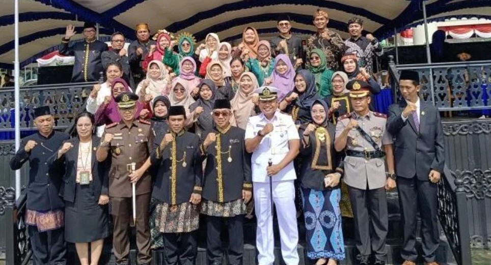 Suasana Peringatan Hari Guru Nasional 2025 di Kutai Timur