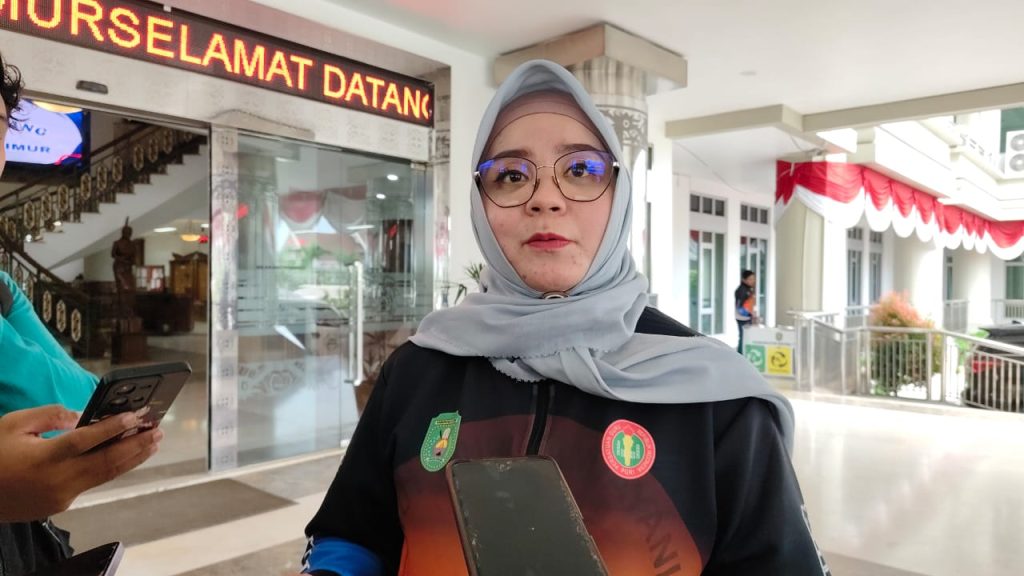 170 Guru Kutim Siap Digembleng Menuju Sekolah Rujukan Digital Irma Yuwinda selaku Sekretaris Disdikbud Kutim