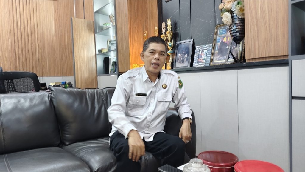 Kepala Dinas Perindustrian dan Perdagangan (Disperindag) Kutai Timur, Nora Ramadani,