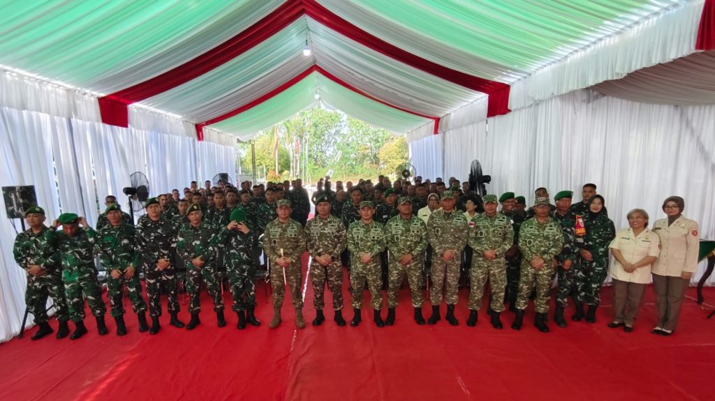 Pangdam VI/Mulawarman Mayjen TNI Krido Pramono S.H., M.Si dan rombongan melakukan kunjungan kerja ke Makodim0909/Sangatta Kabupaten Kutai Timur, Kalimantan Timur, Jumat (8/5/2026).