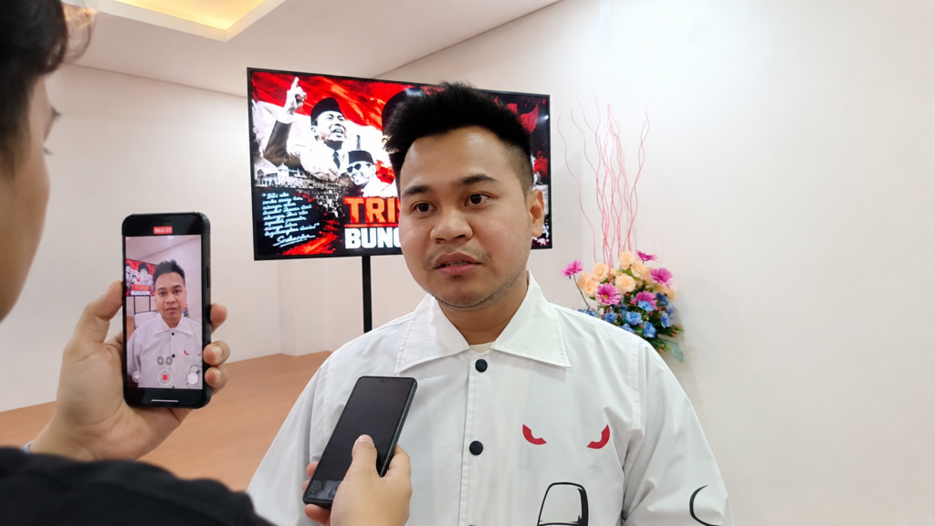 Anggota Komisi III DPRD Kota Samarinda dari Fraksi PDI Perjuangan, Romadhony Putra Pratama, saat ditemui di Samarinda, Minggu (21/6/2026) (dok.Etara.id)