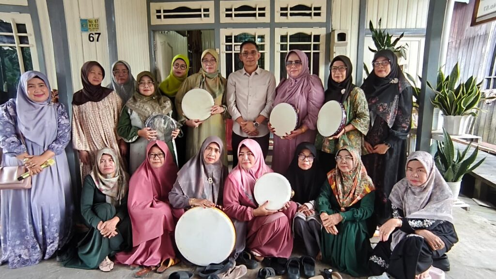 Rumah Aspirasi Firnadi Ikhsan, S.Pi. ‎Membersamai warga, merawat aspirasi, dan menguatkan pengabdian.