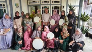Rumah Aspirasi Firnadi Ikhsan, S.Pi. ‎Membersamai warga, merawat aspirasi, dan menguatkan pengabdian.