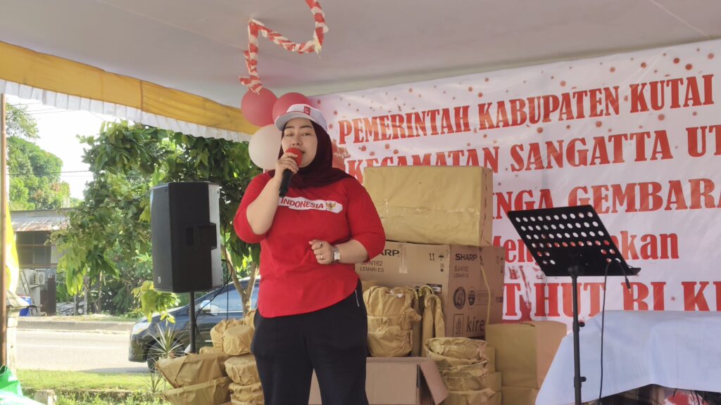 Kepala Desa Singa Gembara, Hamriani Kassa, A.Md,