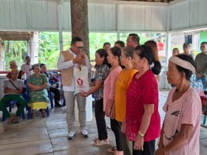 Ketua DPD Partai Gerindra Kalimantan Timur, Dr. Ir. H. Seno Aji, M.Si., turun langsung menemui masyarakat di Kecamatan Long Apari, Kabupaten Mahakam Ulu (Mahulu), Jumat (11/9/2026).