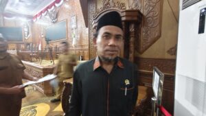Ketua DPRD Kutim, Jimmi,