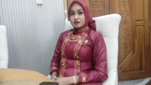 Wakil Ketua II DPRD Kabupaten Kutai Timur (Kutim), Hj. Prayunita Utami, S.Tr.Keb., M.Kes